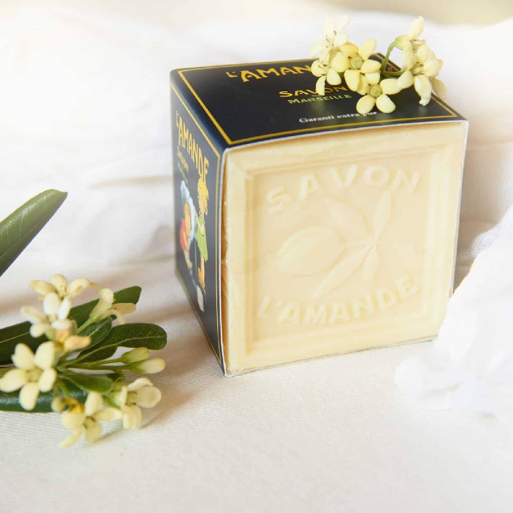 L'amande Cubo sapone di Marsiglia Sconto