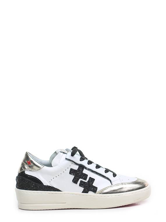 GIO + Sneaker Convenienza