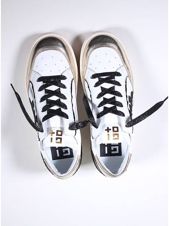 GIO + Sneaker Convenienza