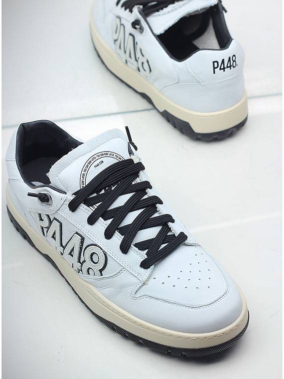 P448 Sneaker Duty-free