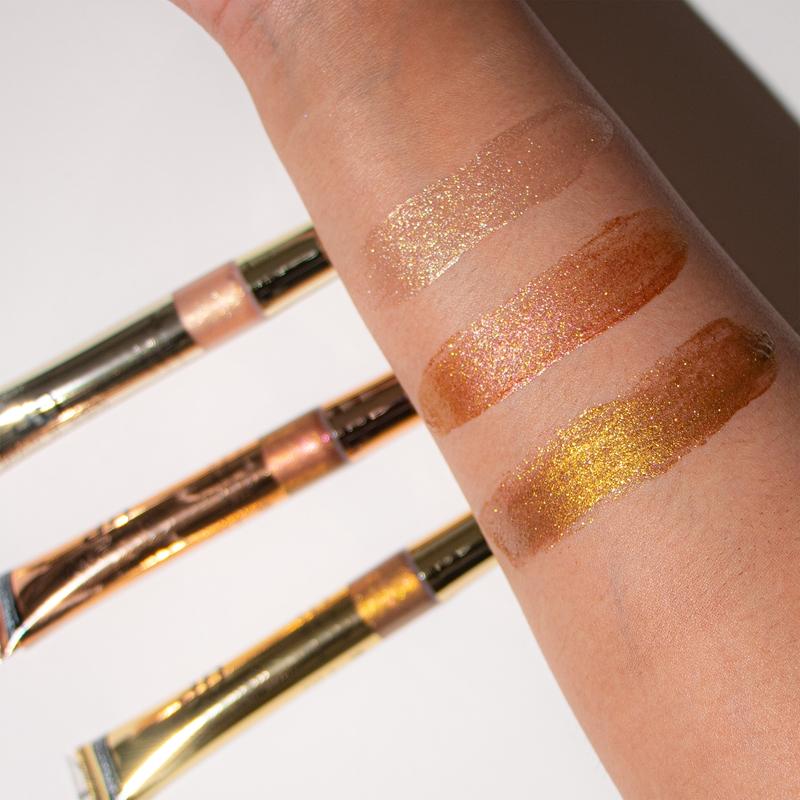 Revolution Relove Revolution Relove Glow Up illuminante liquido Spedizione Gratuita