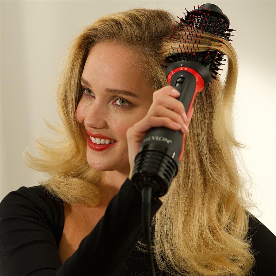 Revlon Dryers Oval Brush Dryer & Volumiser One-Step Volumiser Plus Novità
