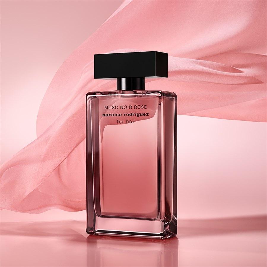 Narciso Rodriguez for her Musc Noir Rose Eau de Parfum Spray Ultimi due giorni